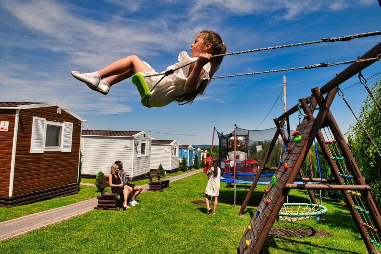 Holiday Park Затор Экстерьер фото