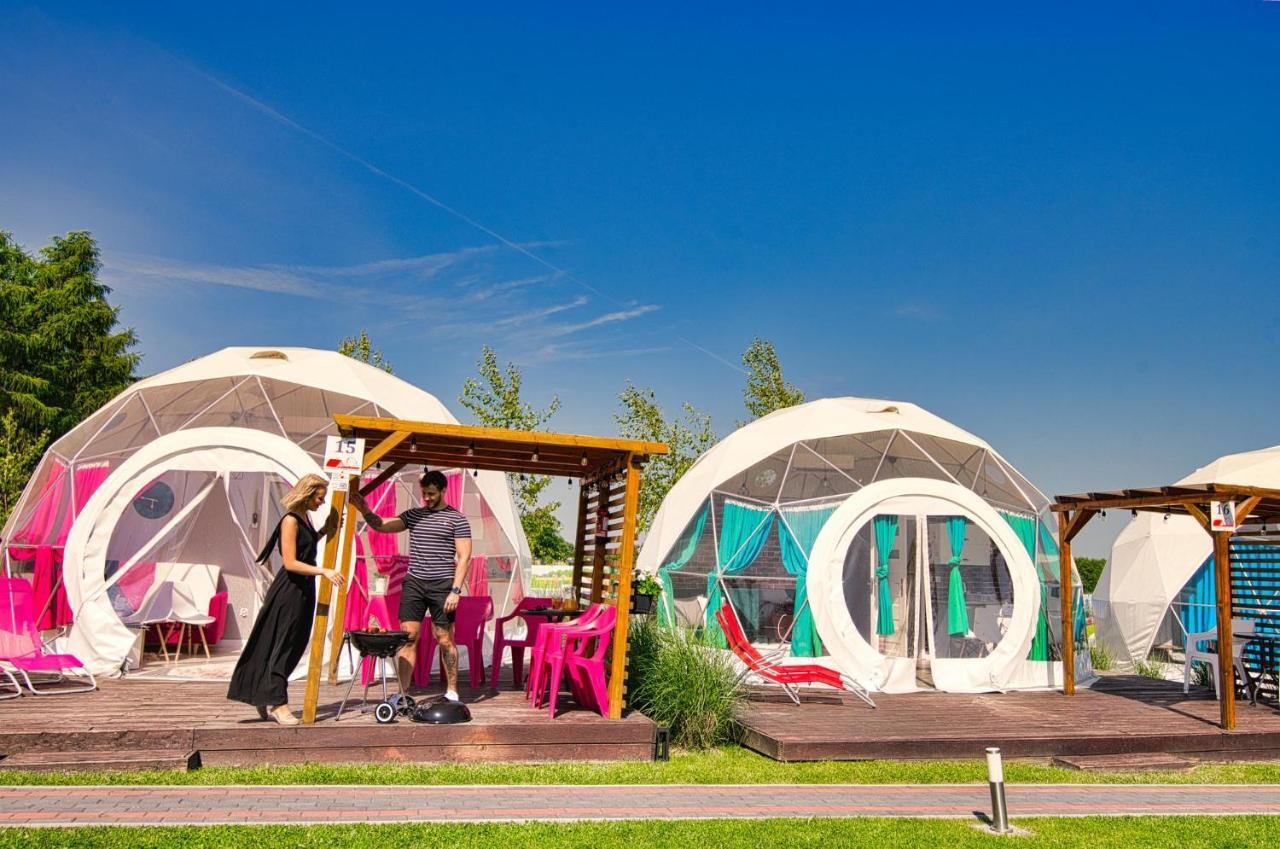 Holiday Park Затор Экстерьер фото
