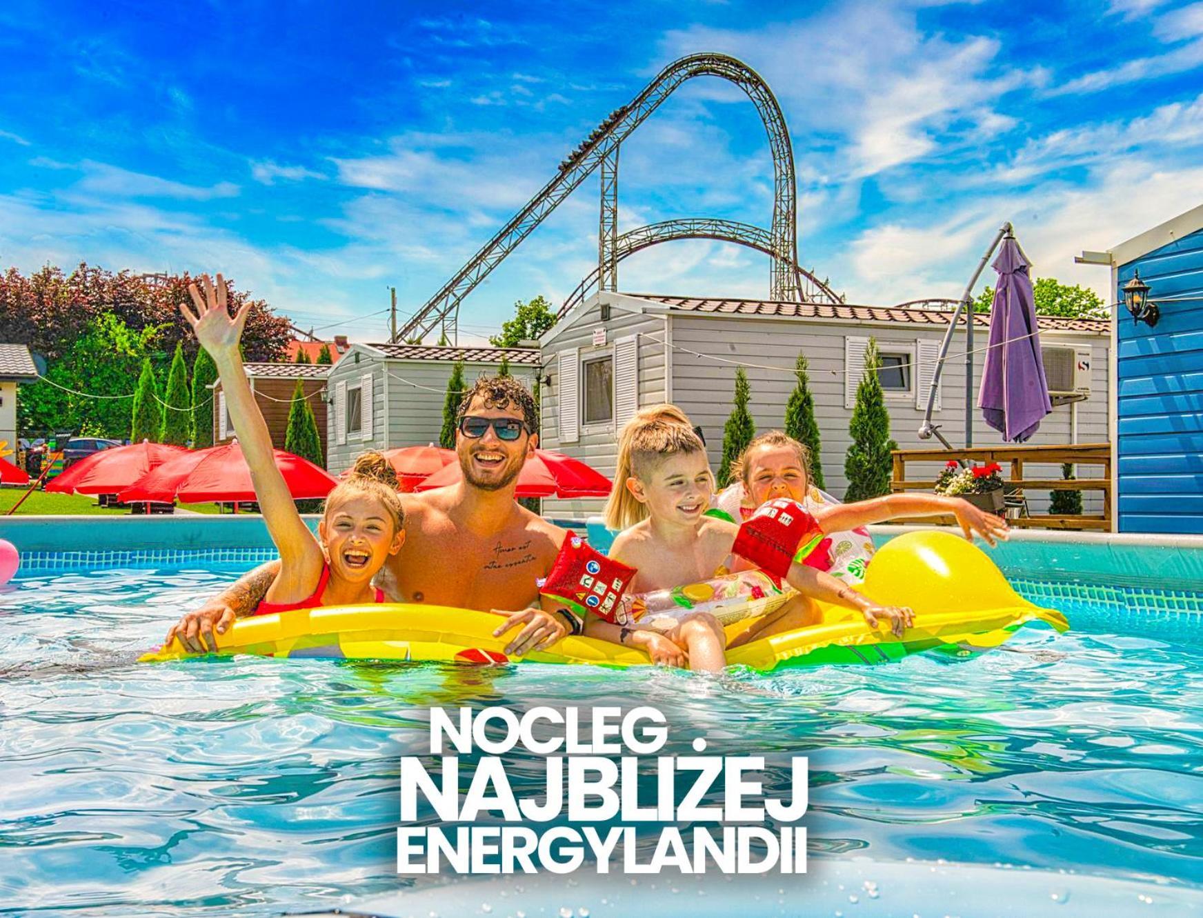 Holiday Park Затор Экстерьер фото