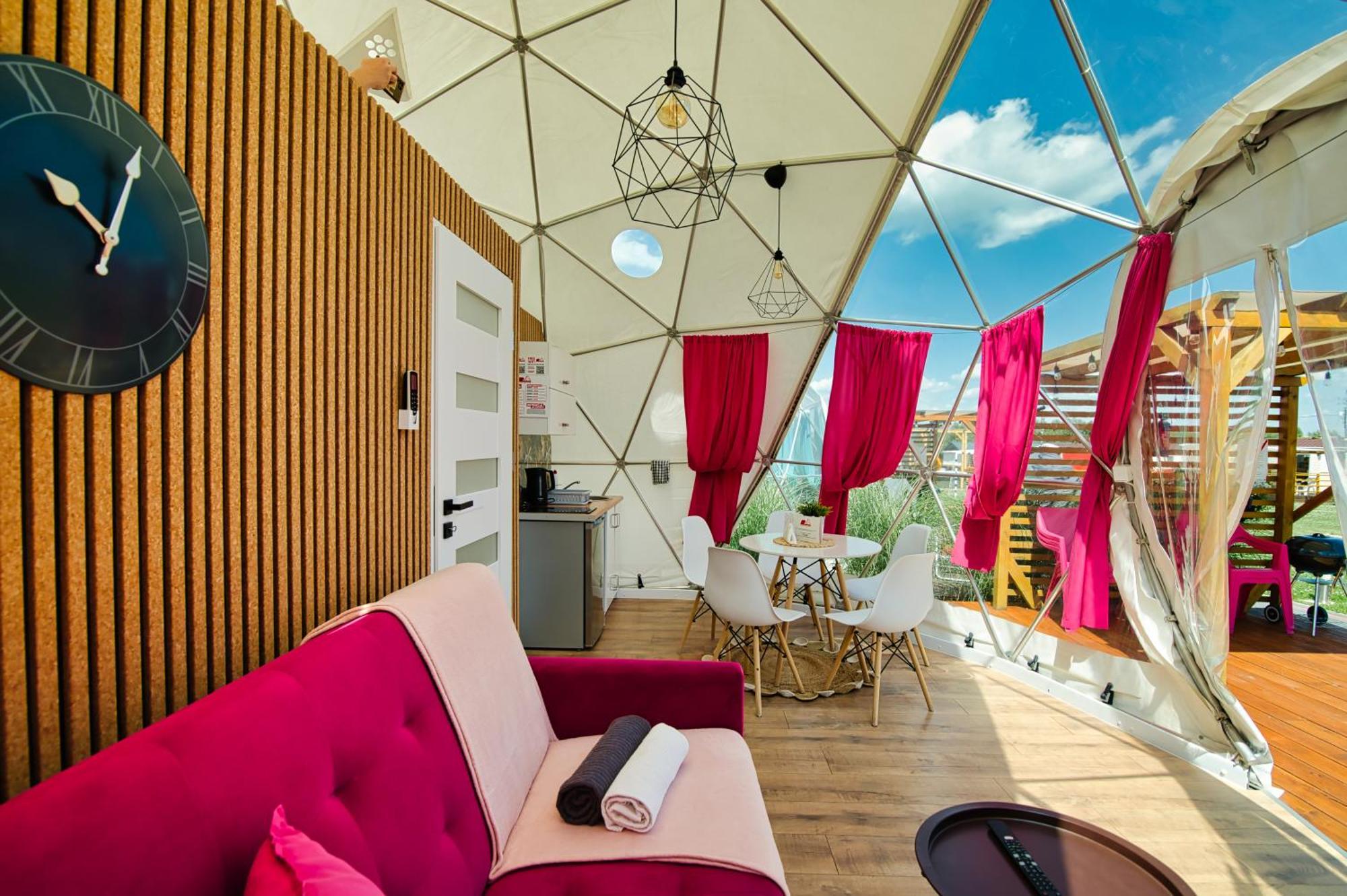 Holiday Park Затор Экстерьер фото