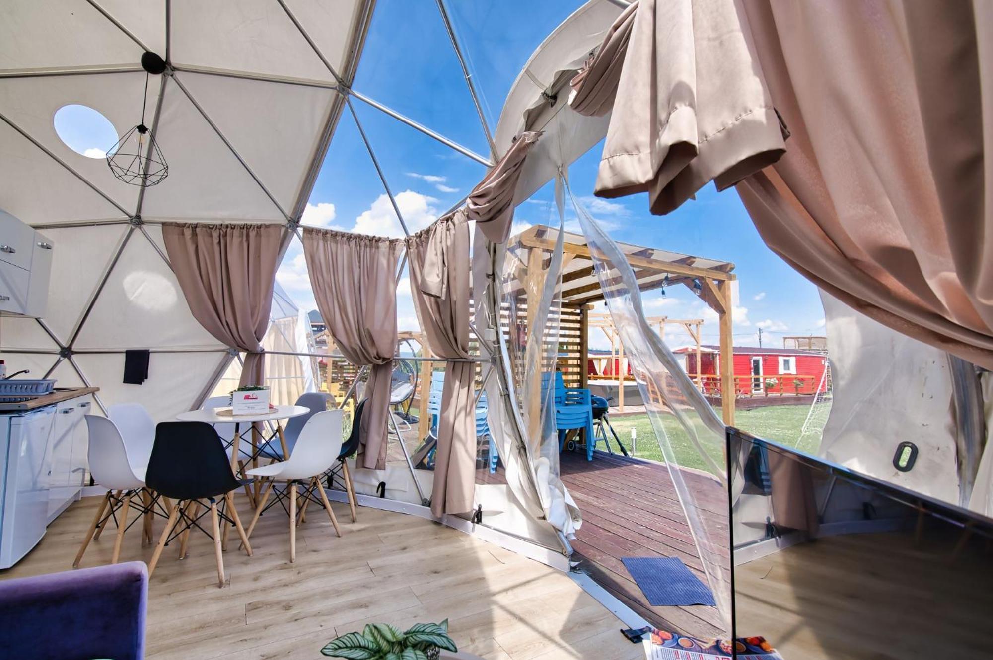 Holiday Park Затор Экстерьер фото