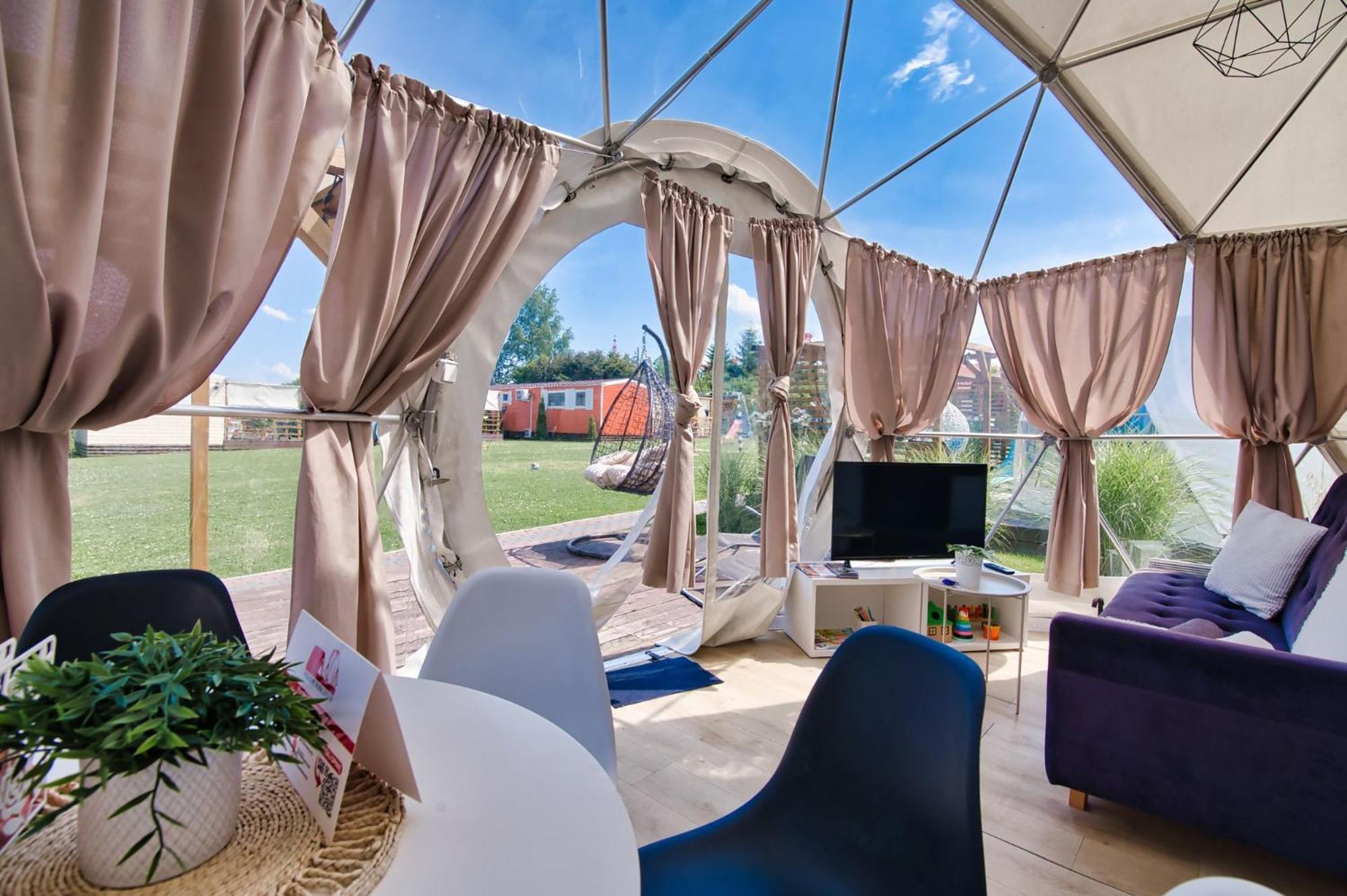 Holiday Park Затор Экстерьер фото